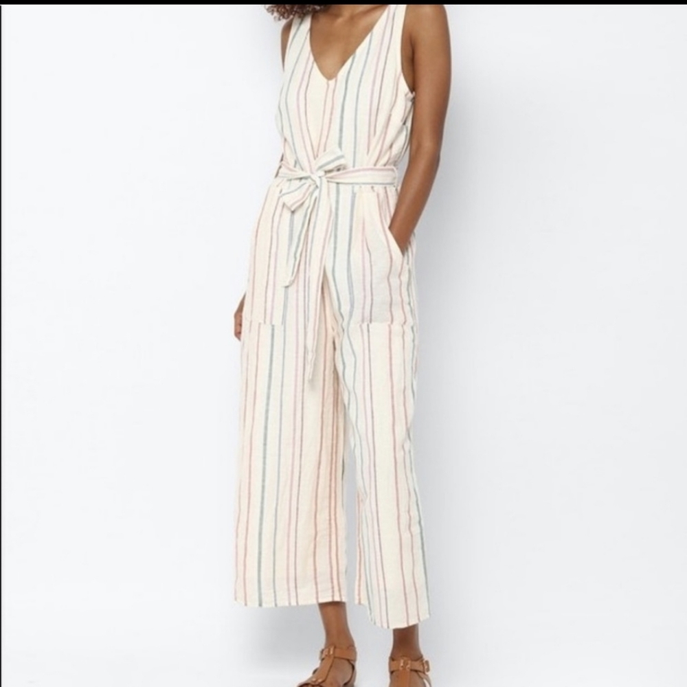 Nwt- American eagle jumpsuit cotton/linen blend size large